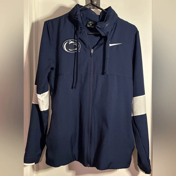 Nike Jackets & Blazers - Nike Dri Fit Penn State Zip Up Hood Small